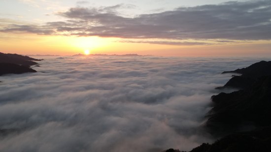 古北岳恒山（大茂山）云海日出
